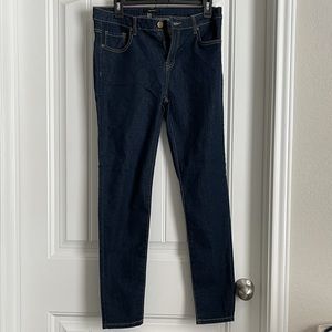NWT Forever 21 Skinny Jeans.